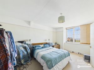 Bedroom 2- click for photo gallery